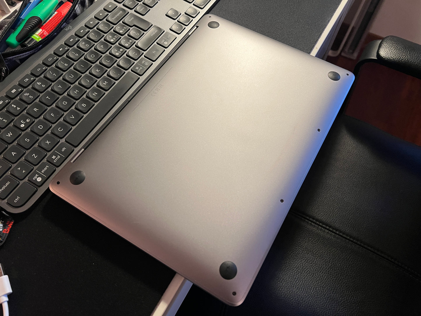 Apple MacBook PRO M2 256Gb + 8Gb RAM pari nuovo