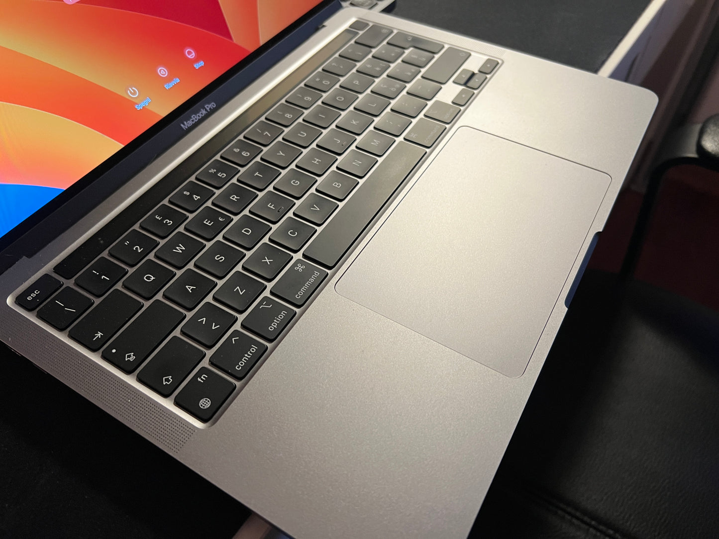 Apple MacBook PRO M2 256Gb + 8Gb RAM pari nuovo