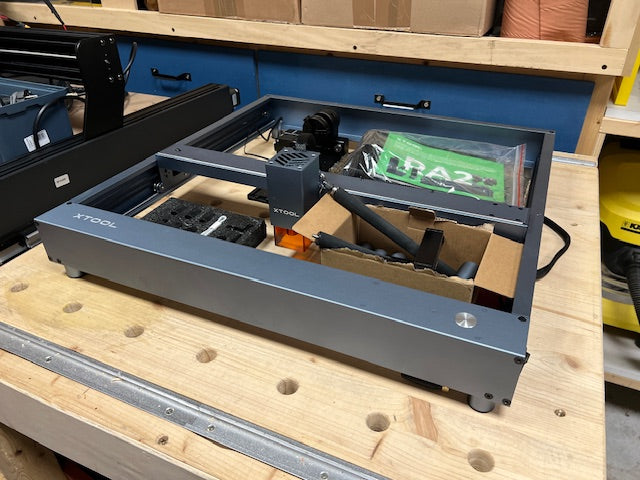 Laser Cutter XTOOL D1 + modulo rotativo RA2 PRO