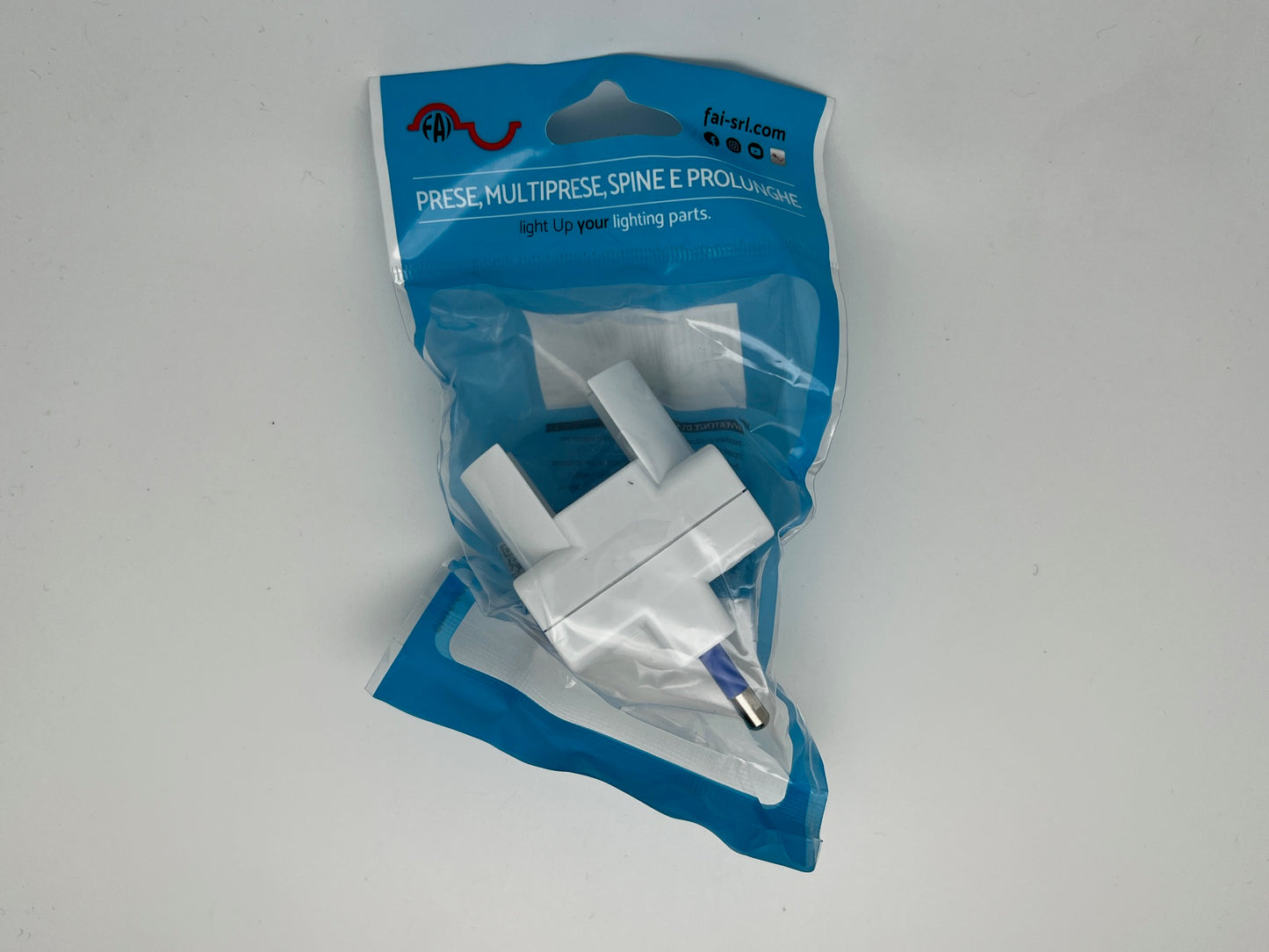 Adattatore triplo Bipasso con presa SHUKO - 16A